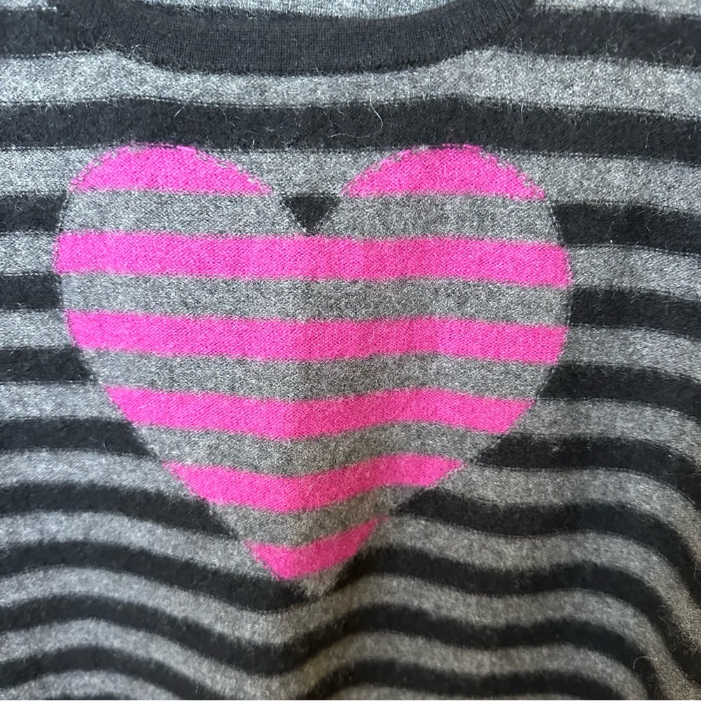 Sutton Cashmere black/grey stripe with pink/gray heart sweater no size t… - Picture 2 of 8